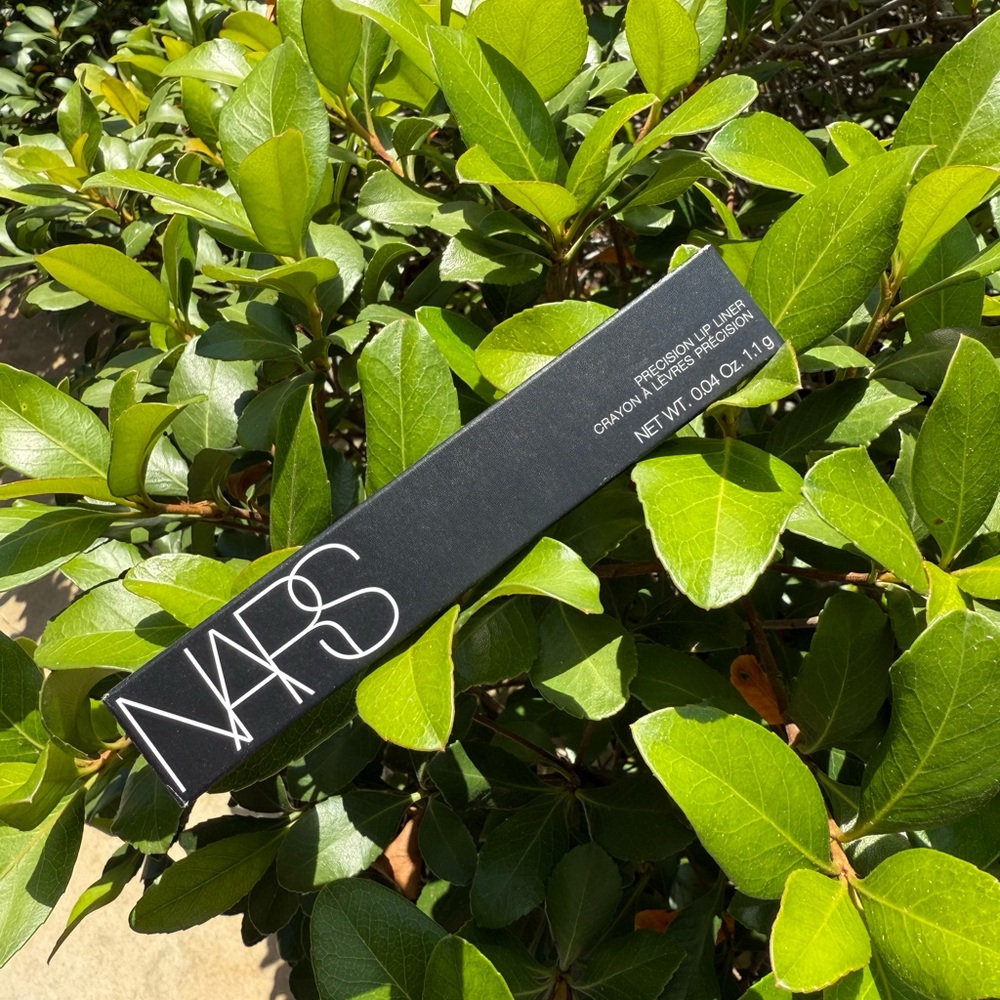 ✨ NARS Precision Lip Liner – Sainte-Maxime (9086) ✨